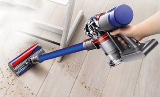 吸尘器及其配件 轻松清洁房屋的必备神器